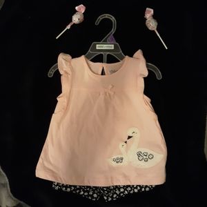 New infant girls short set